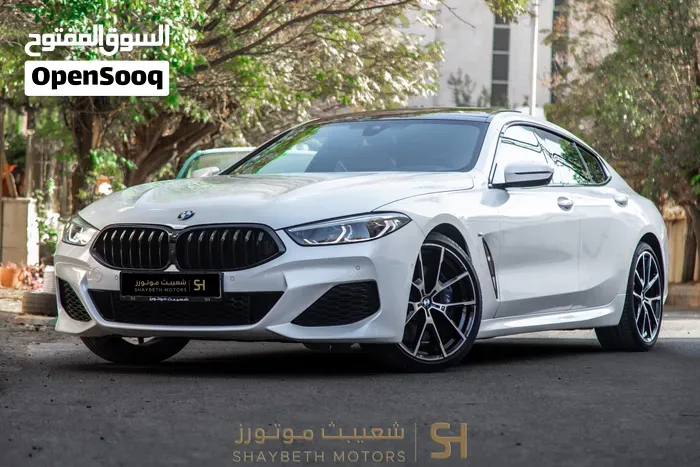 BMW 8 Series 2020 photo 2