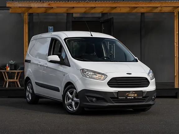 Ford Transit Courier 2017 photo 3