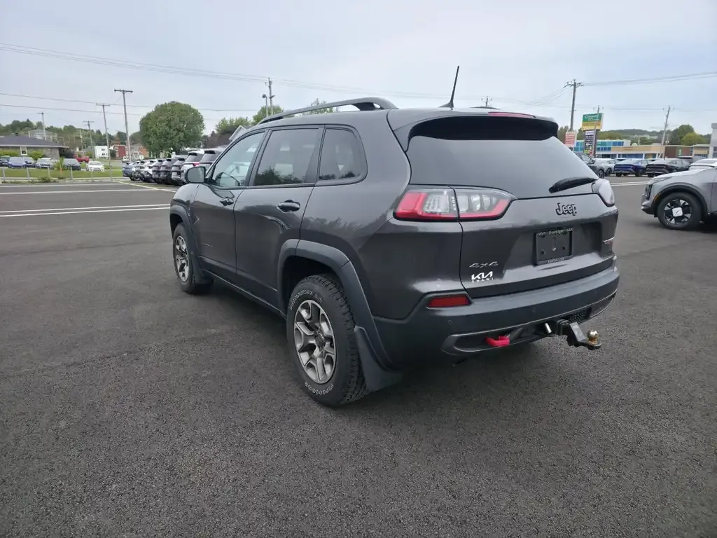 Jeep Cherokee 2021 photo 3