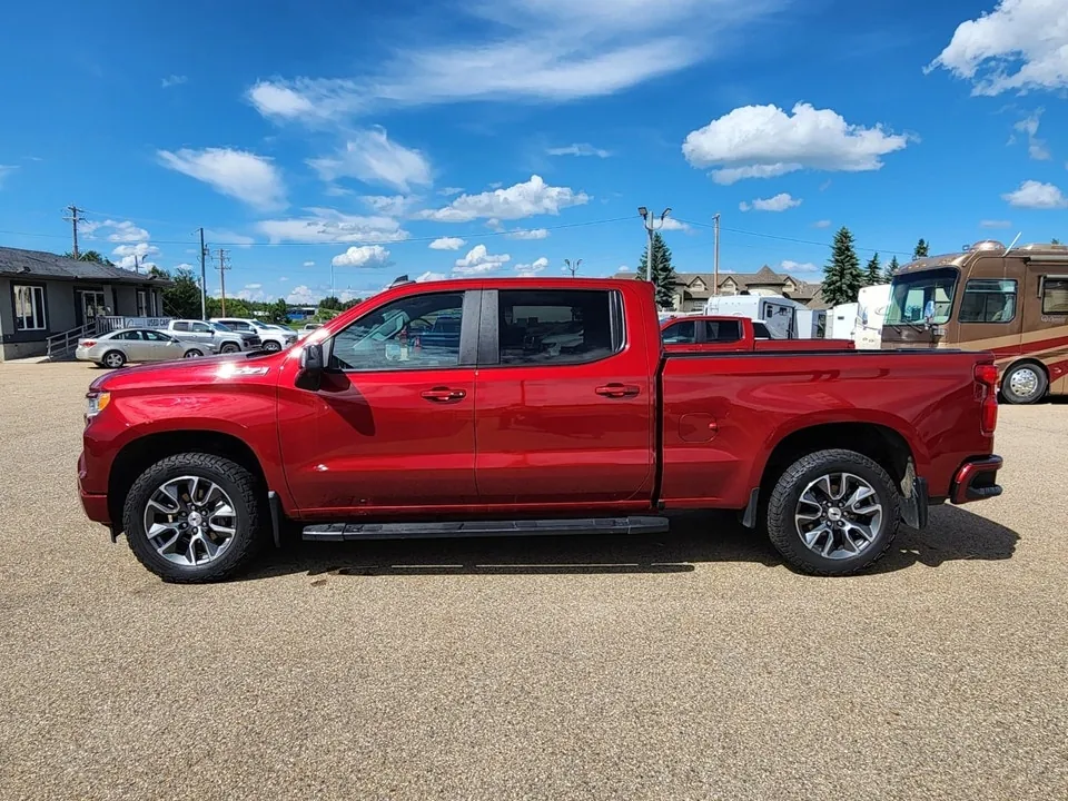 Chevrolet Silverado 1500 2025 photo 2