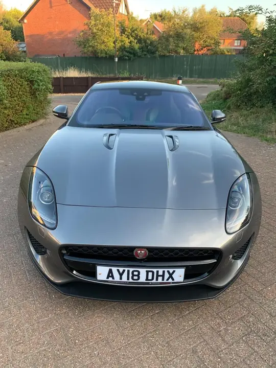 Jaguar F-Type 2018 photo 4