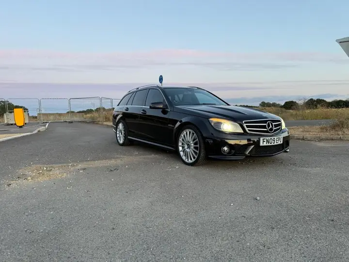 Mercedes-Benz C-Class 2009 photo 4