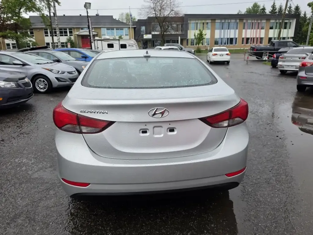 Hyundai Elantra 2016 photo 5