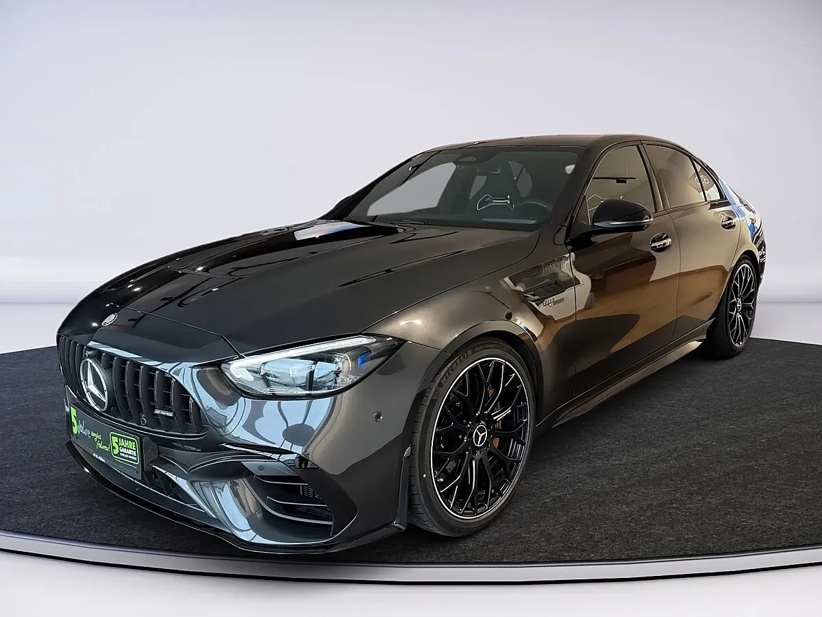 Mercedes-Benz C-Class 2025 photo 2