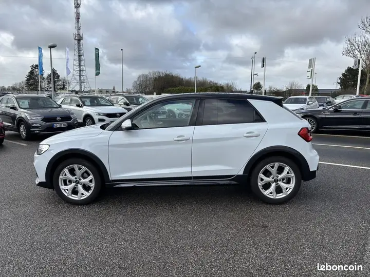 Audi A1 2022 photo 2