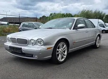 Jaguar Xjr