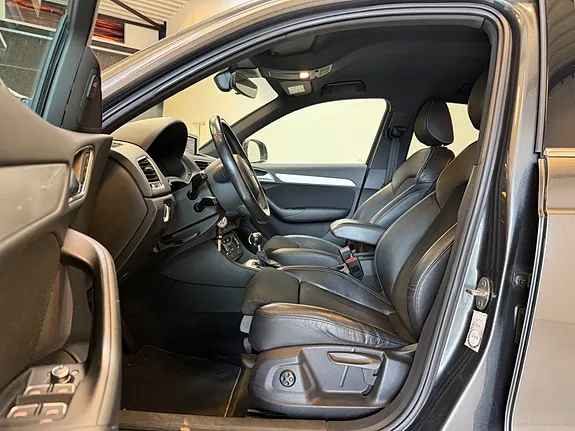 Audi Q3 2017 photo 5