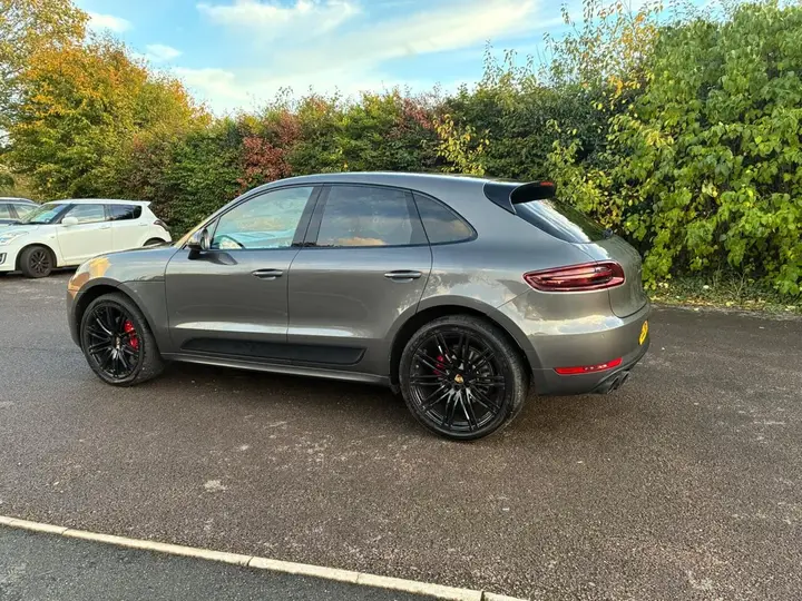 Porsche Macan 2018 photo 5