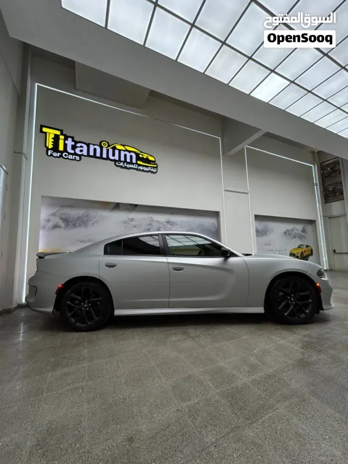 Dodge Charger 2022 photo 2
