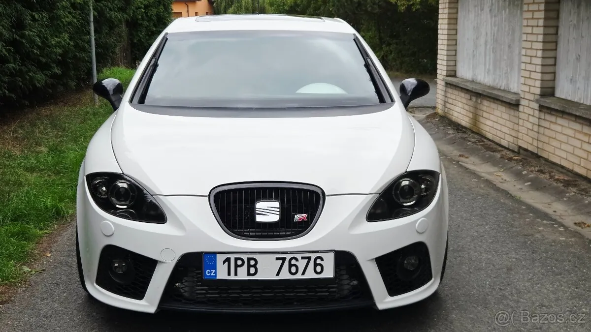 Seat Leon 2009 photo 2