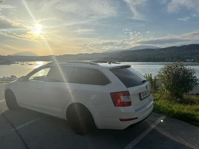 Skoda Octavia 2015 photo 3