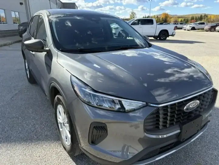 Ford Escape 2025 photo 5