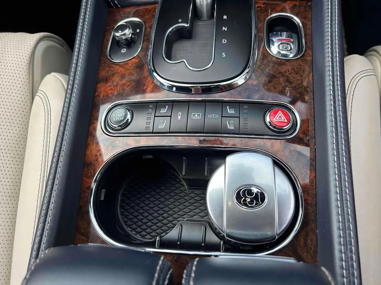 Bentley Flying Spur 2016 photo 3