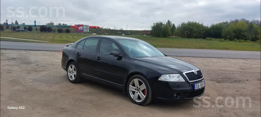 Skoda Octavia 2007 photo 2