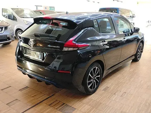 Nissan Leaf 2018 photo 3