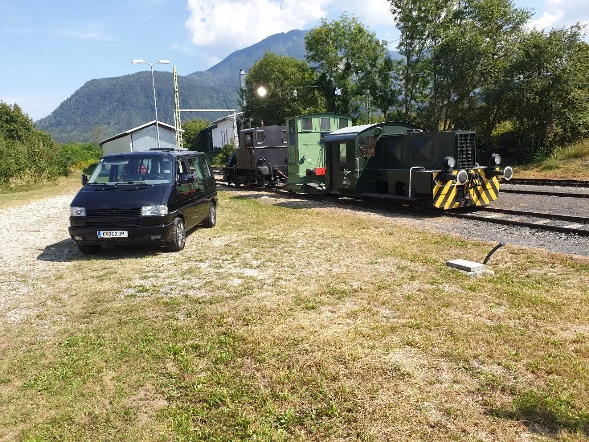 Volkswagen T4 1994 photo 2