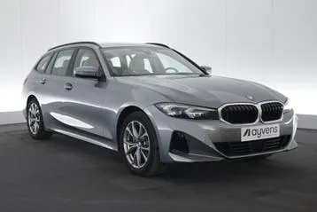 BMW 3 Series Touring 2023 photo 3