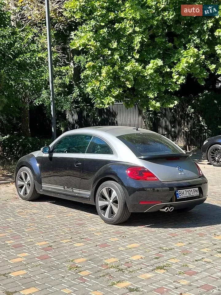 Volkswagen Beetle 2015 photo 3