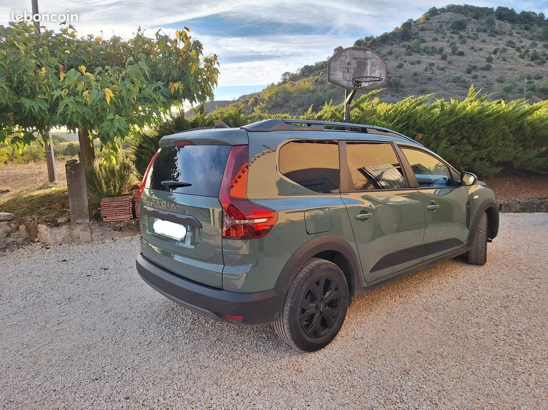 Dacia Jogger 2024 photo 2