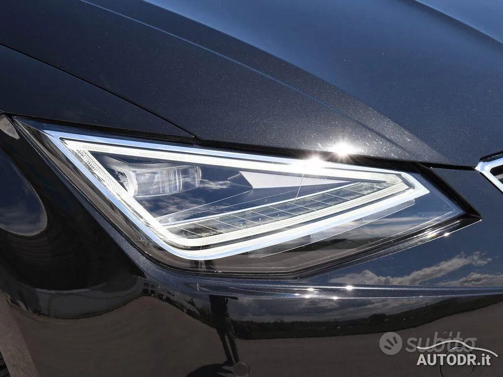 Seat Ibiza 2023 photo 2