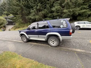 Toyota Surf 1996 photo 4