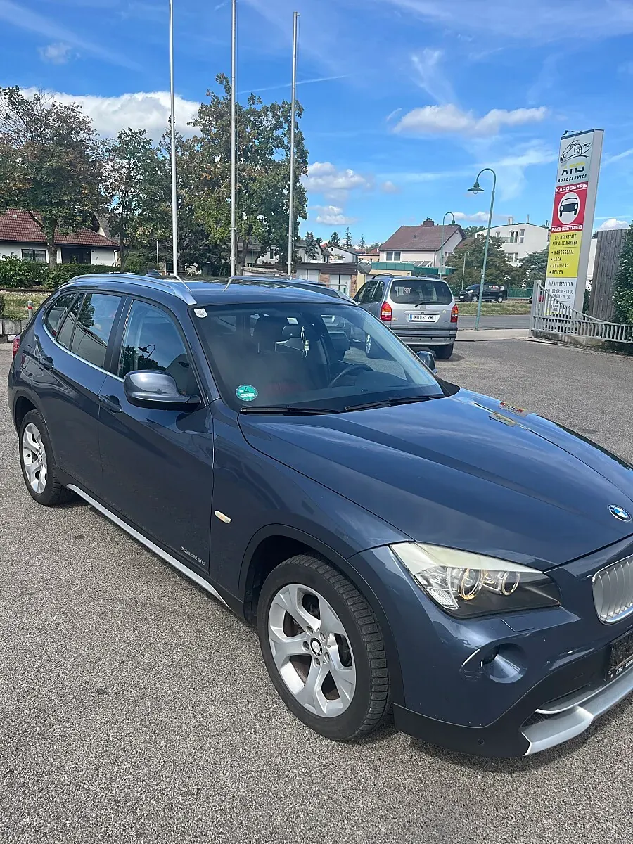BMW X1 2011 photo 3