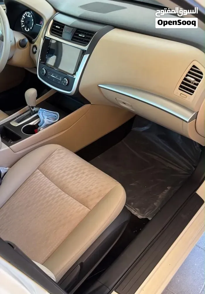 Nissan Altima 2018 photo 4