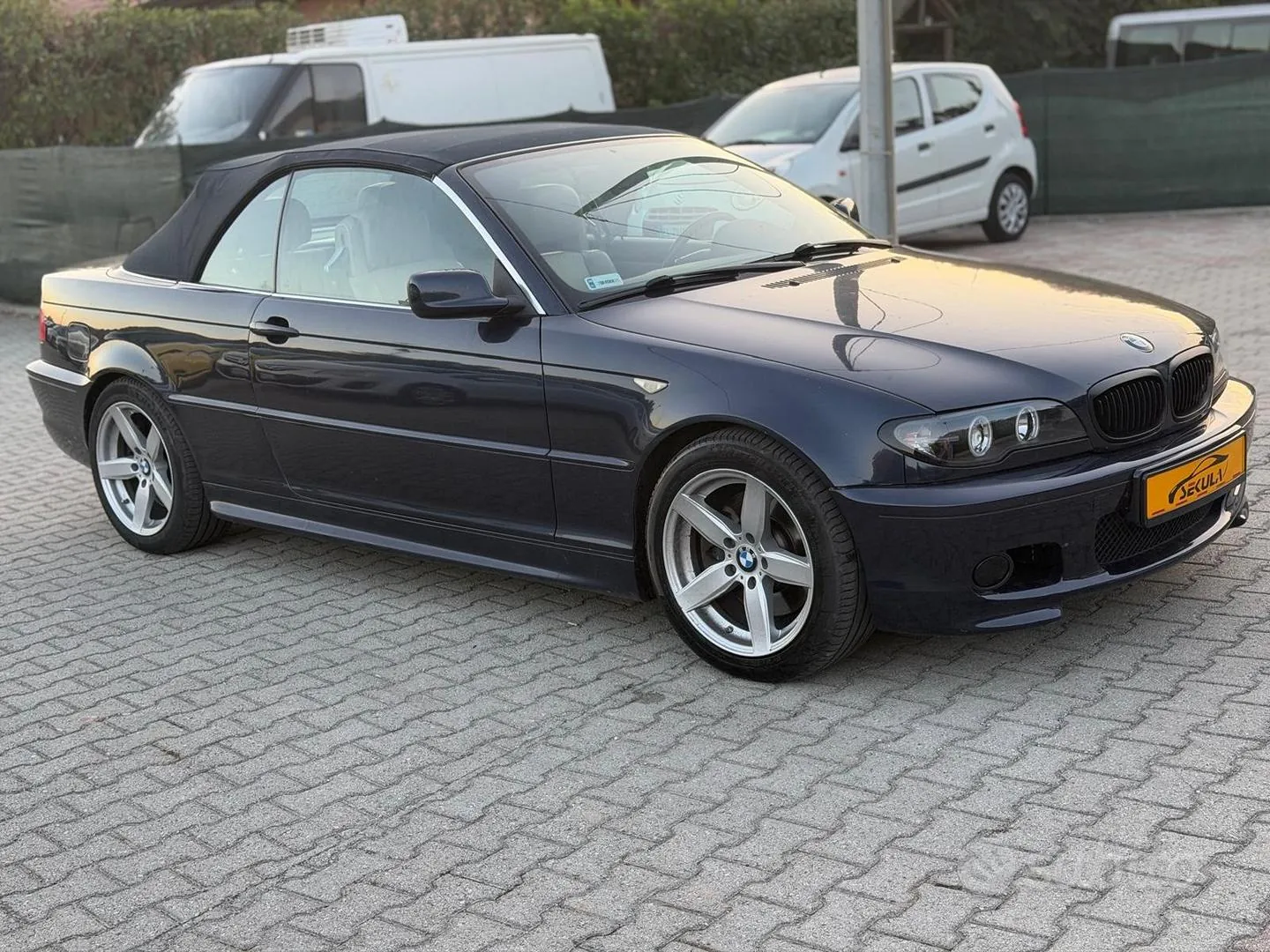 BMW 330I 2003 photo 2