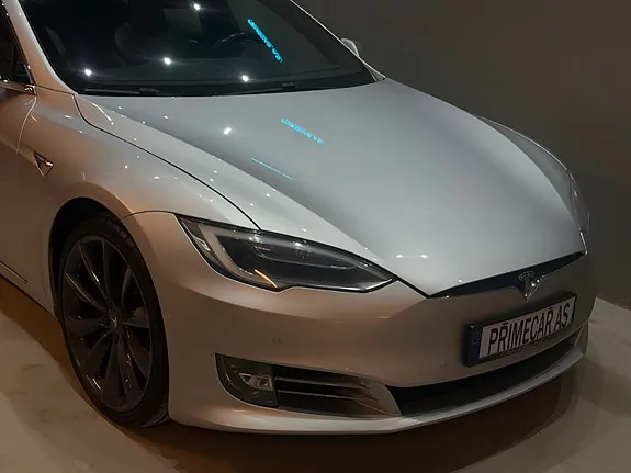 Tesla Model S 2017 photo 4