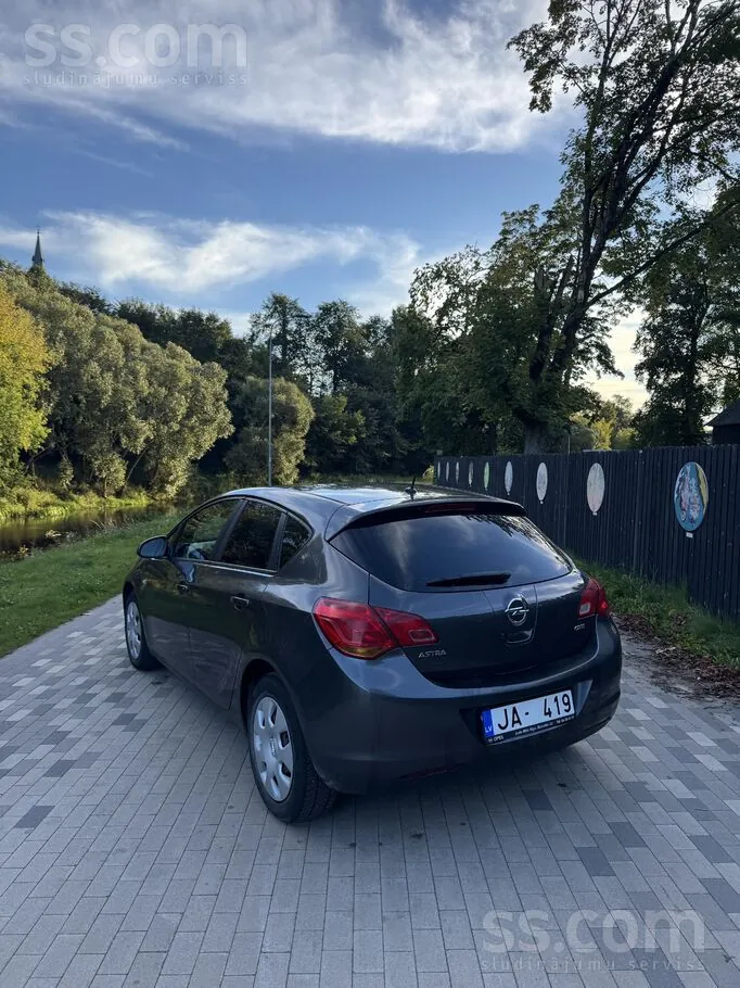 Opel Astra