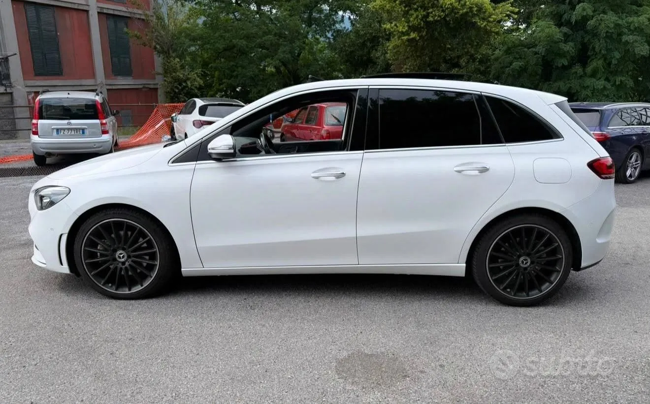 Mercedes-Benz B-Class 2020 photo 3