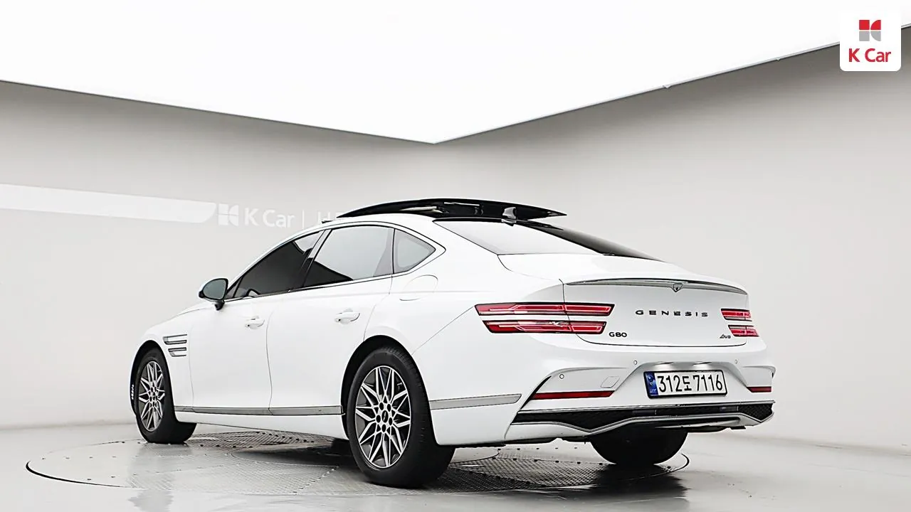 Genesis G80 2025 photo 2