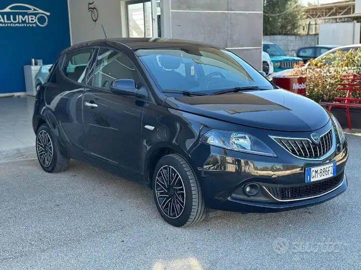Lancia Ypsilon 2023 photo 3