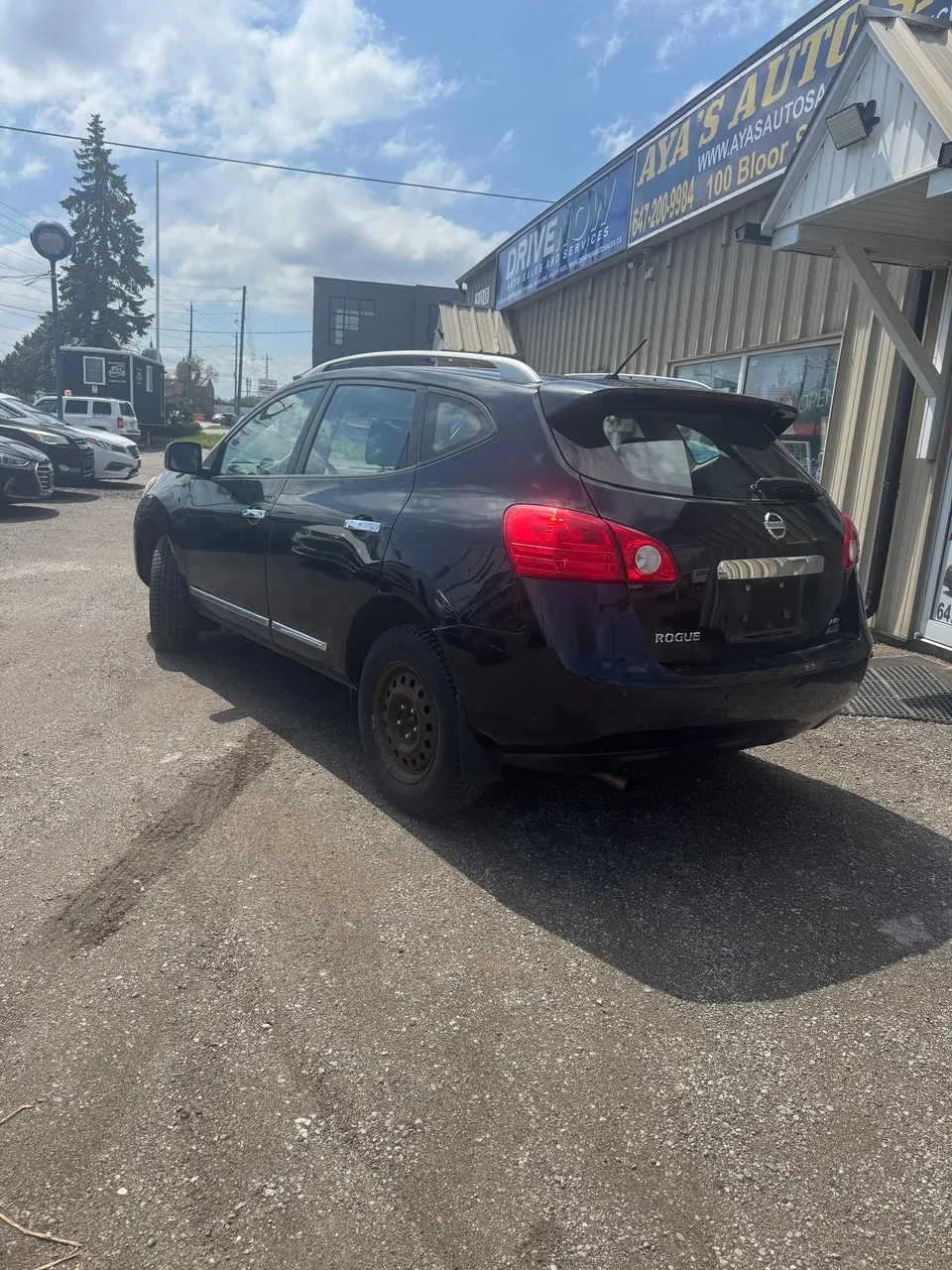 Nissan Rogue 2011 photo 3