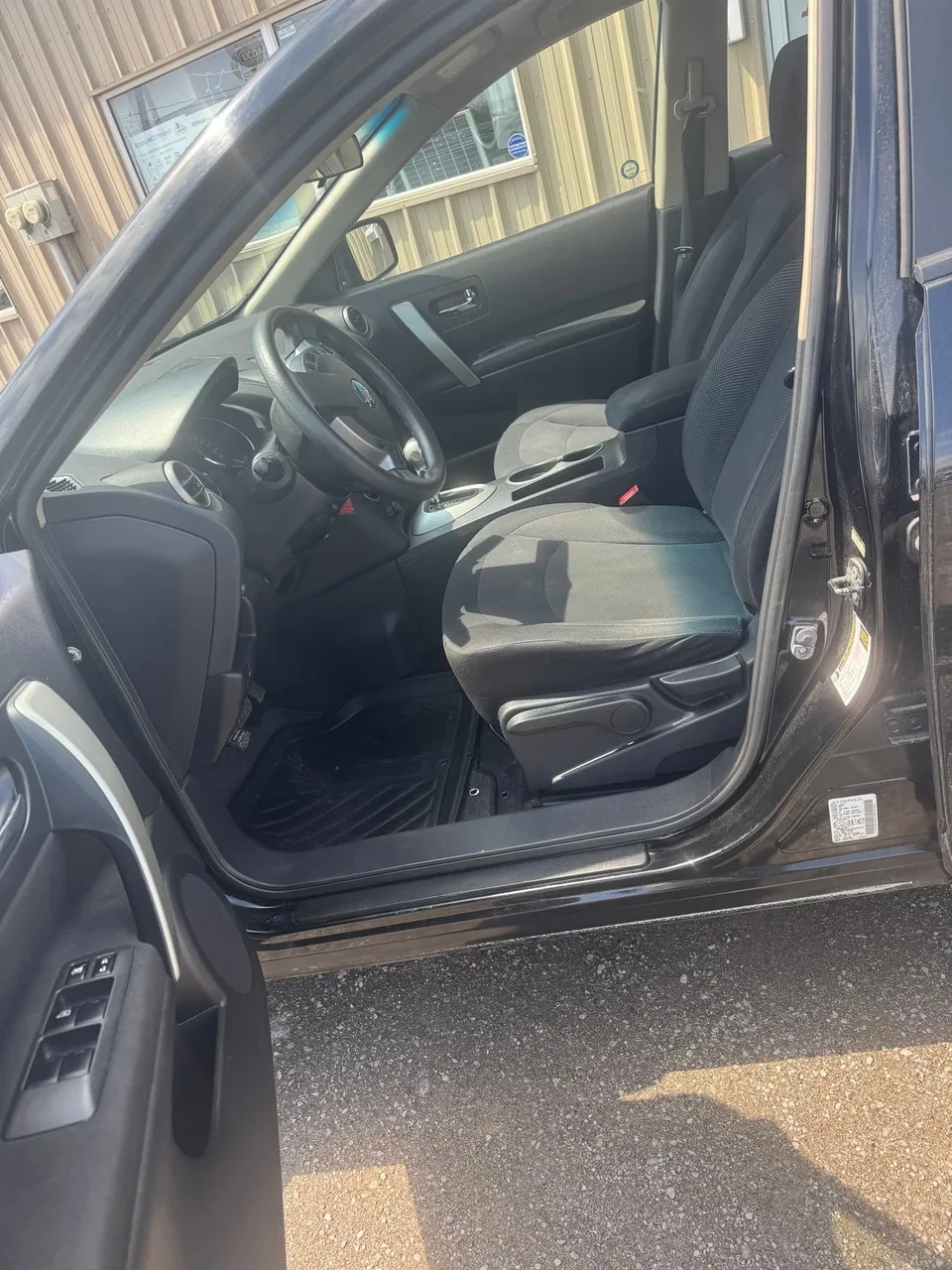 Nissan Rogue 2011 photo 5