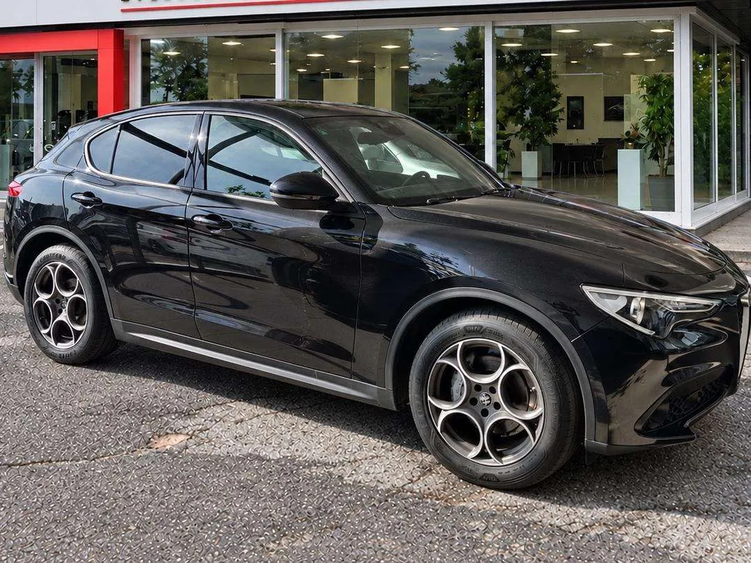 Alfa Romeo Stelvio 2022 photo 3