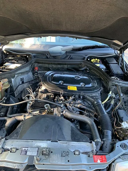 Mercedes-Benz 230 Ce 1989 photo 3