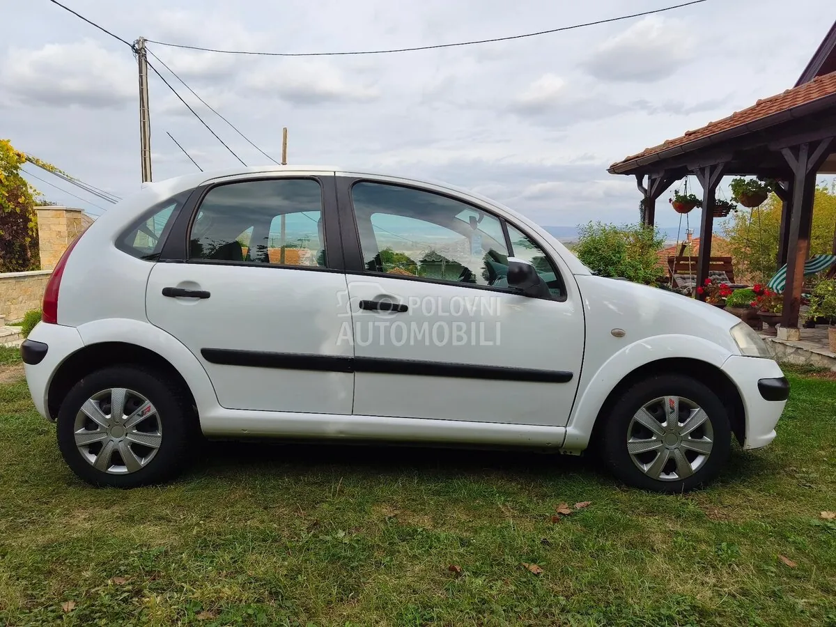 Citroen C3 2005 photo 3