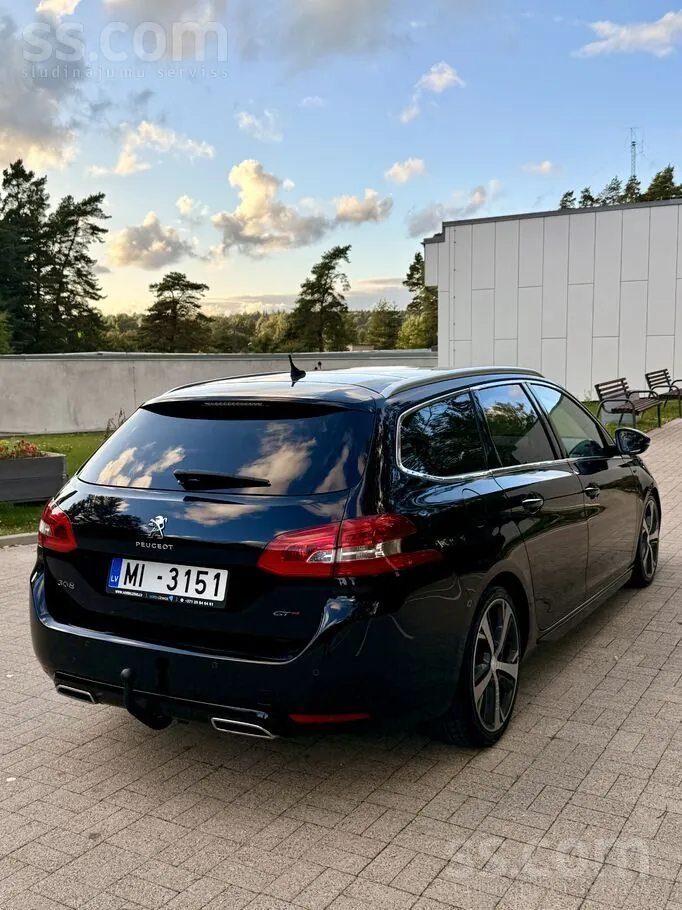 Peugeot 308 2015 photo 5