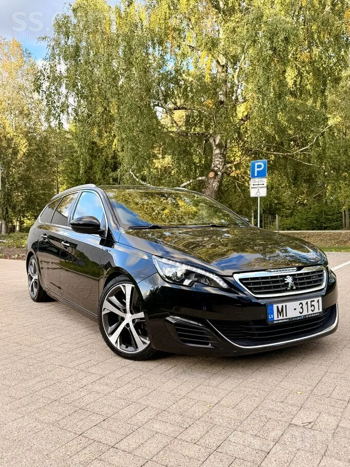 Peugeot 308 2015 photo 2