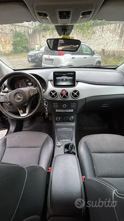 Mercedes-Benz B 2016 photo 4