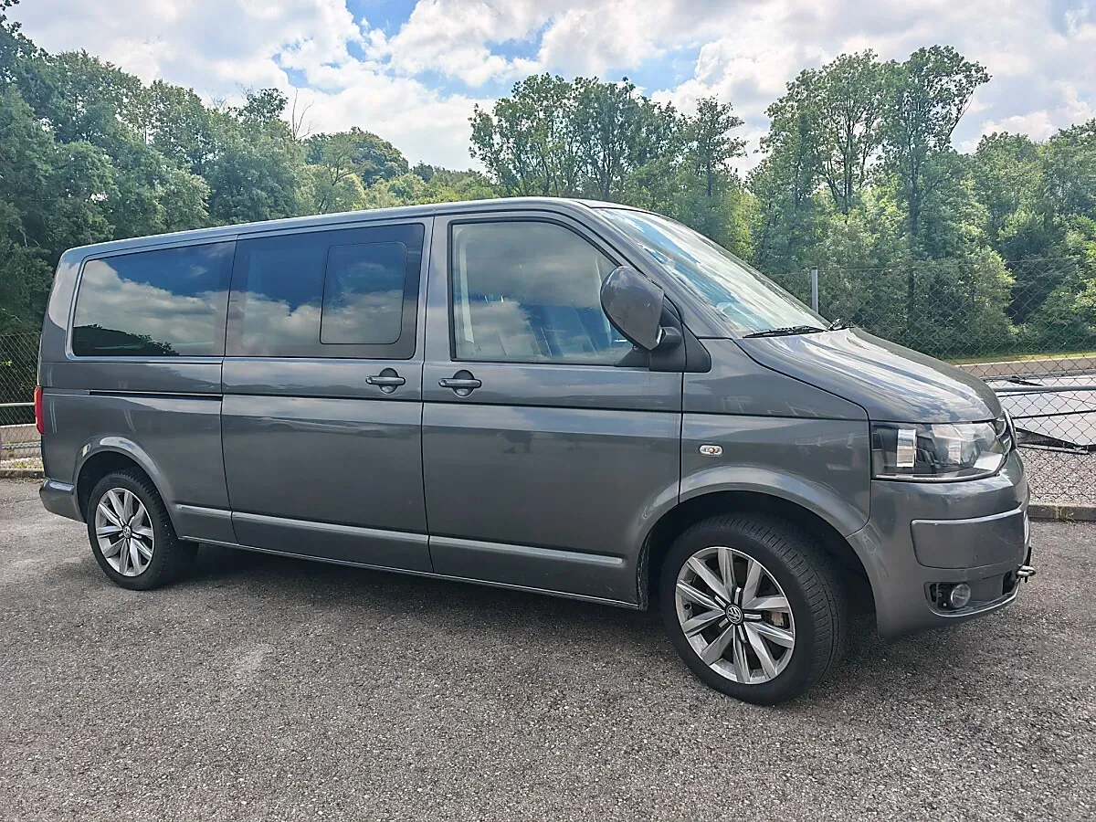 Volkswagen Caravelle 2013 photo 3