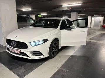 Mercedes-Benz A250E