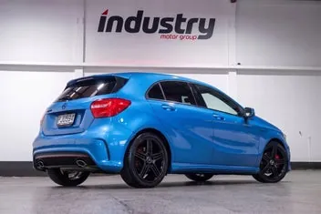 Mercedes-Benz A 250 2013 photo 4
