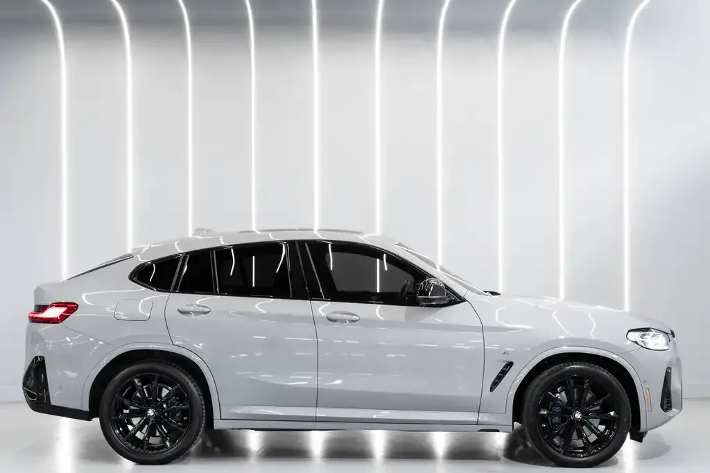 BMW X4 2023 photo 4