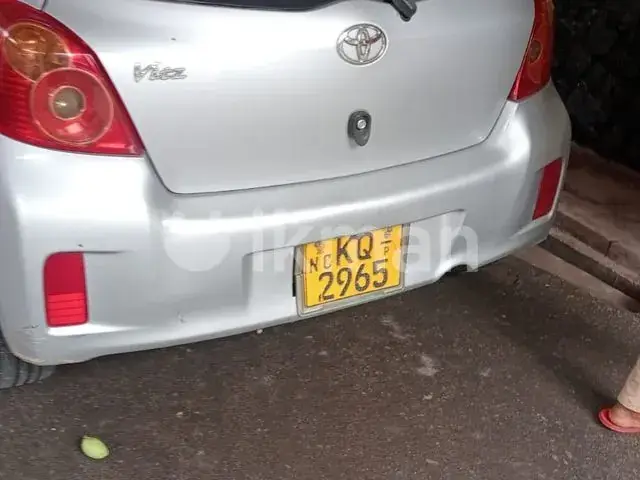 Toyota Vitz 2009 photo 3