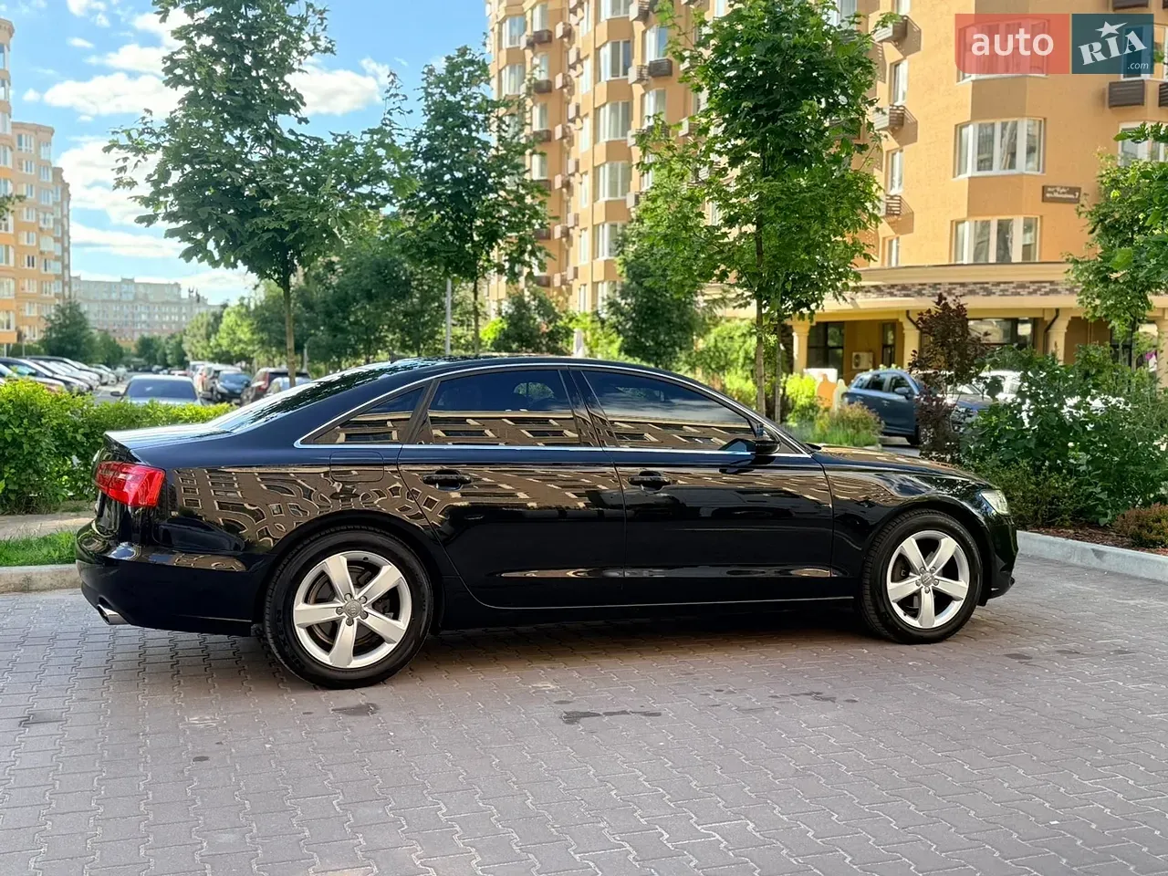 Audi A6 2013 photo 4
