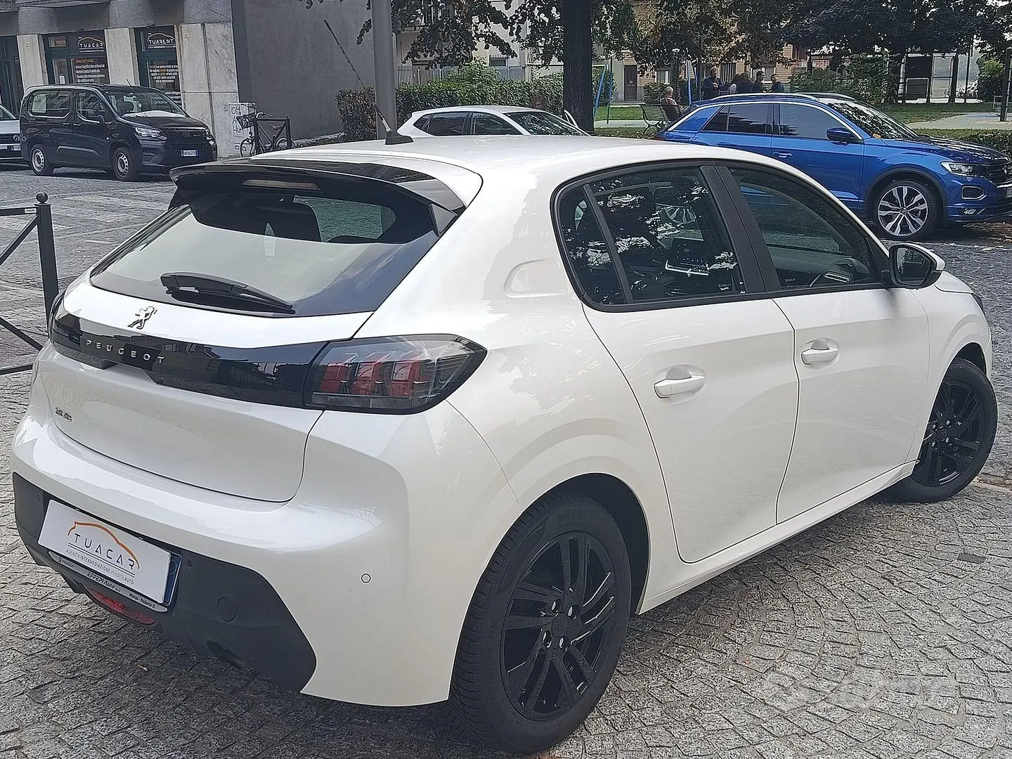Peugeot 208 2020 photo 4