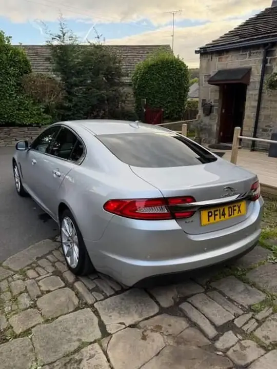 Jaguar Xf 2014 photo 4