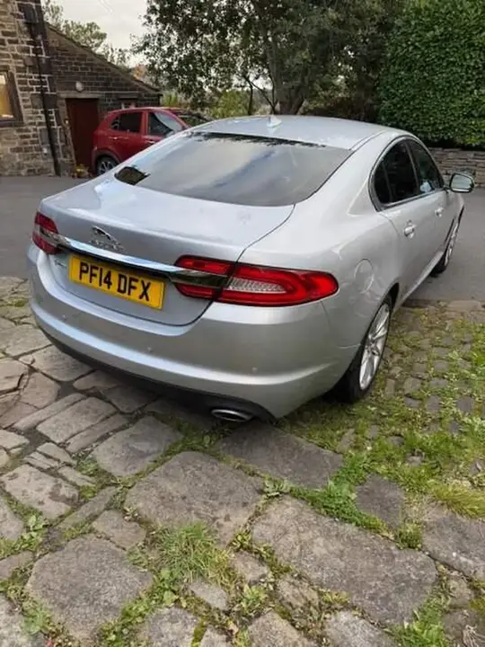 Jaguar Xf 2014 photo 5